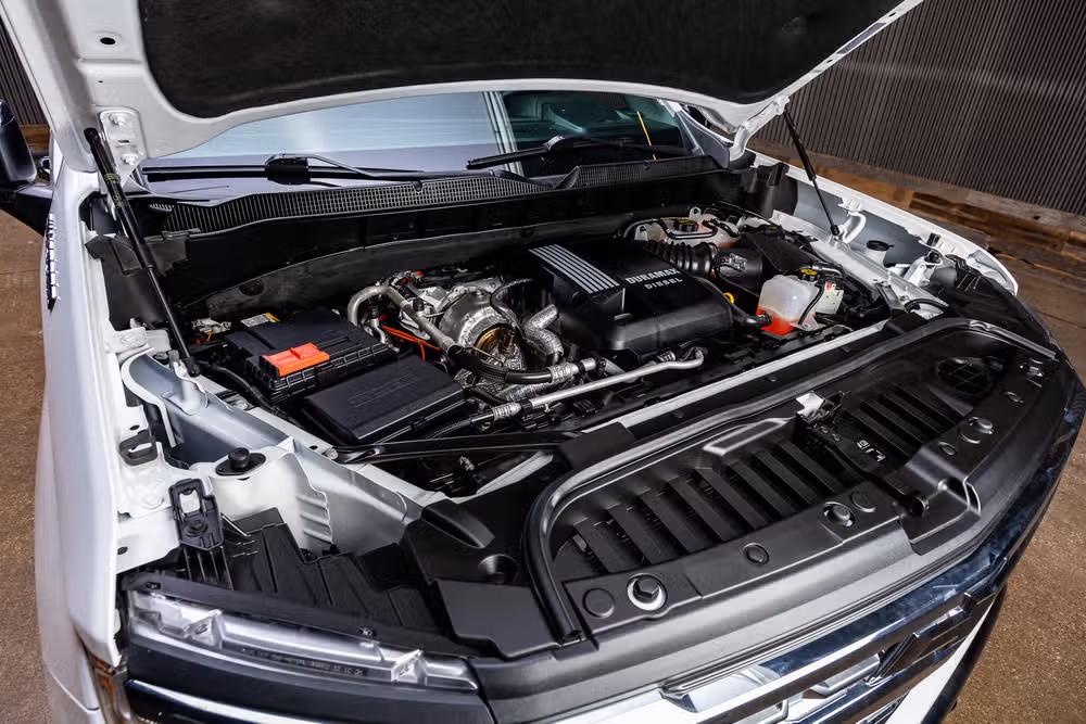 2025 Chevrolet Silverado 1500 LTZ Crew Cab Image 41
