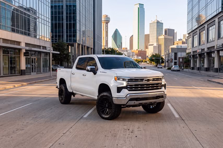 2025 Chevrolet Silverado 1500 LTZ Crew Cab Image 43