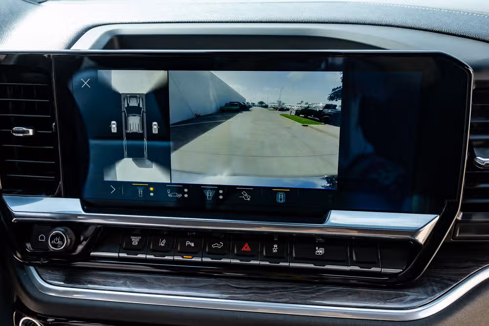 2025 Chevrolet Silverado 3500HD LTZ Crew Cab Image 26