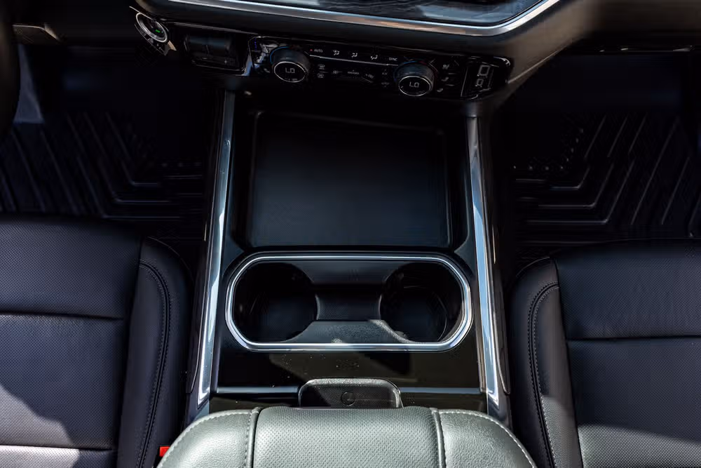 2025 Chevrolet Silverado 3500HD LTZ Crew Cab Image 28