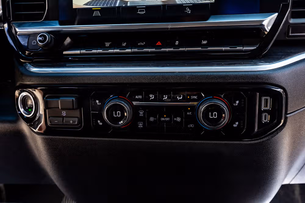 2026 Chevrolet Silverado 3500HD LTZ Crew Cab Image 26