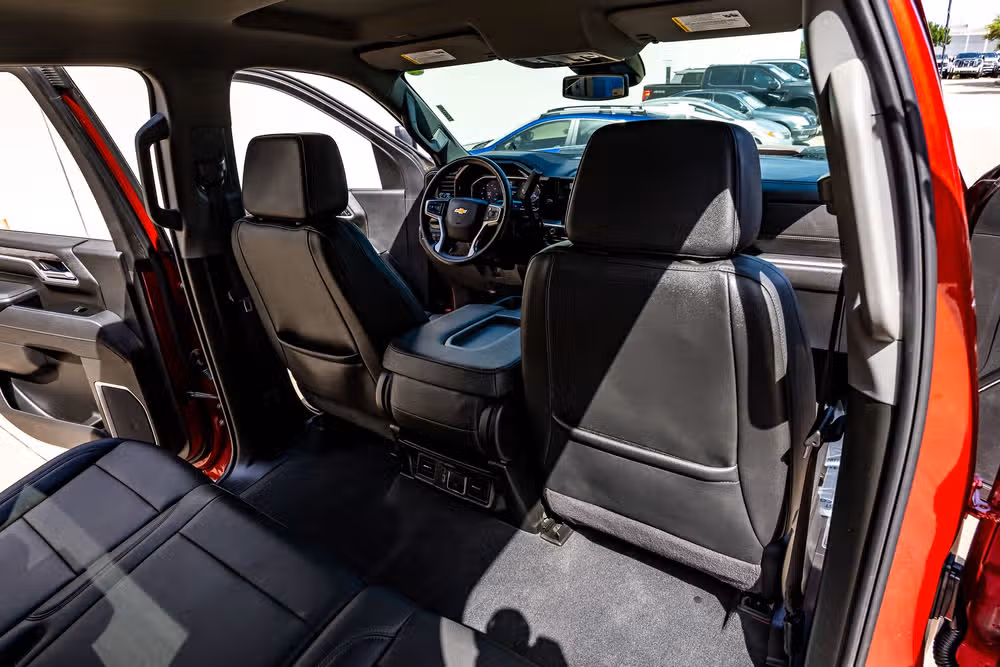 2026 Chevrolet Silverado 3500HD LTZ Crew Cab Image 31