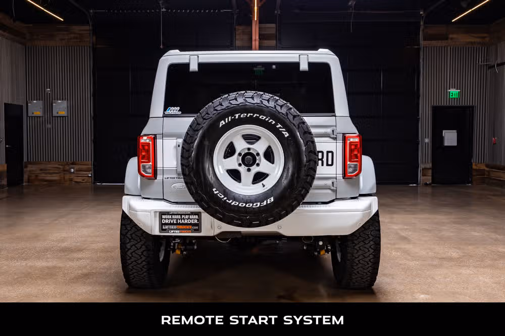 2026 Ford Bronco Heritage Edition Image 8