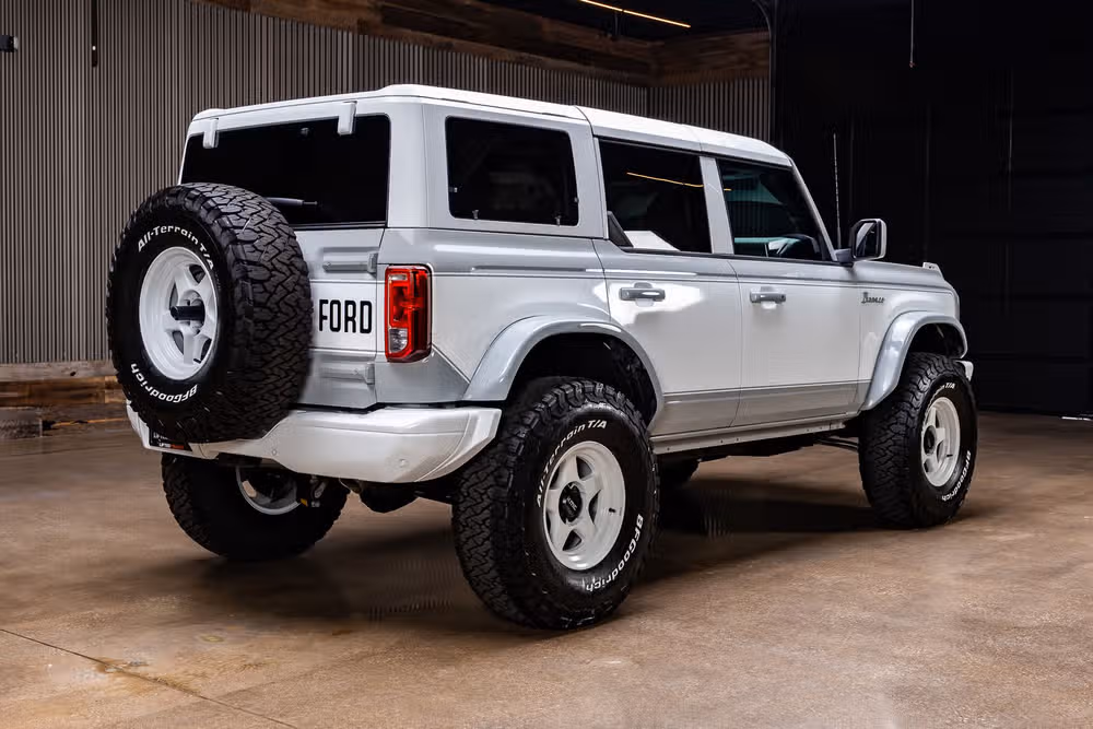 2026 Ford Bronco Heritage Edition Image 10