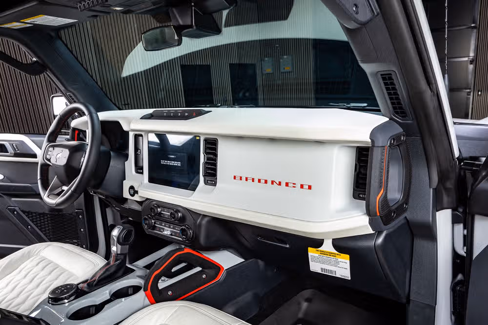 2026 Ford Bronco Heritage Edition Image 17