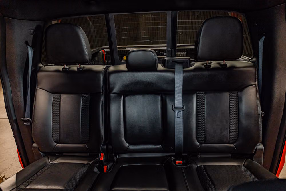 2014 Ford F-150 SVT Raptor SuperCrew Image 24