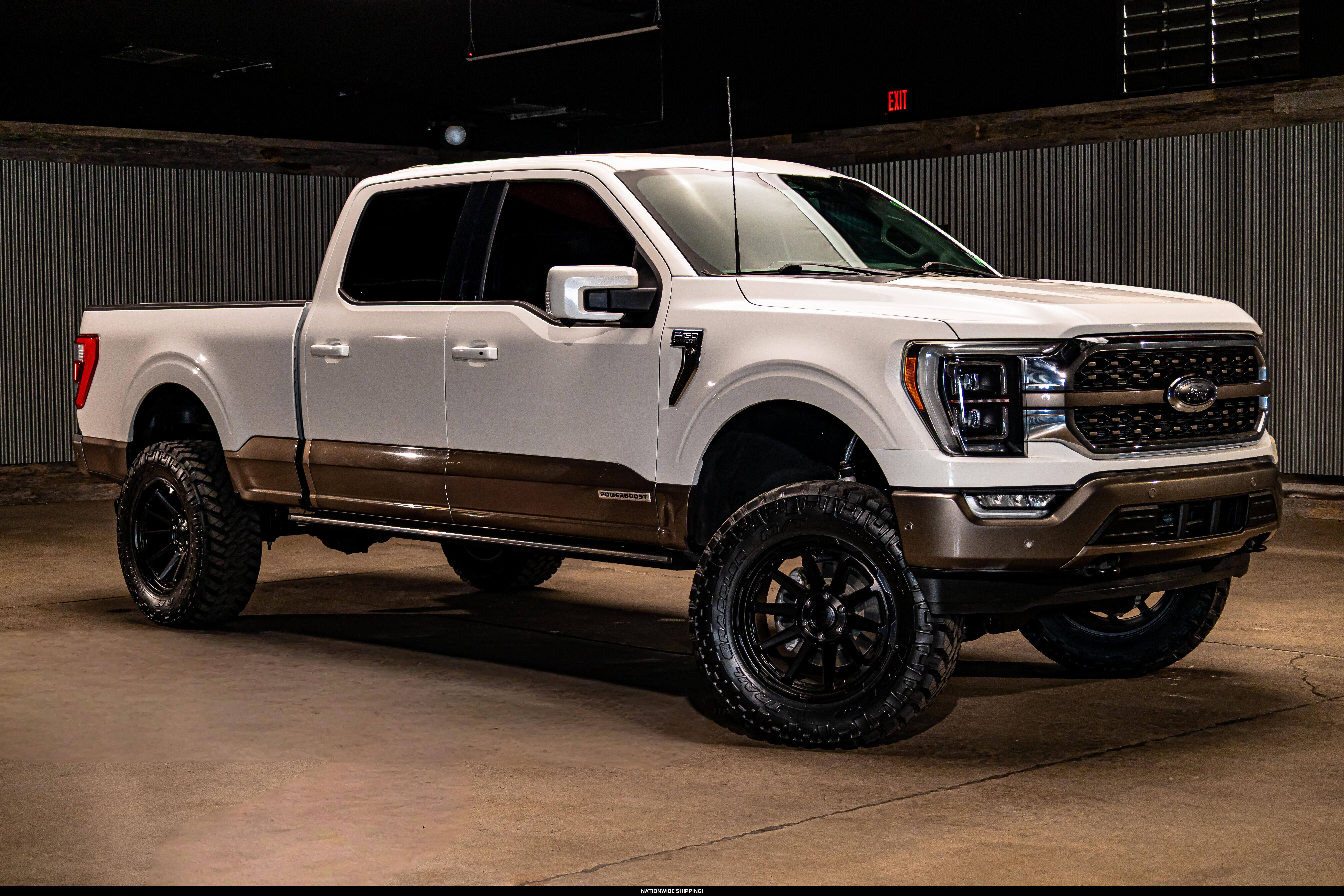 Star White Metallic Tri-Coat/Stone Gray 2021 Ford F-150 Pickup Truck Four-Wheel Drive Automatic