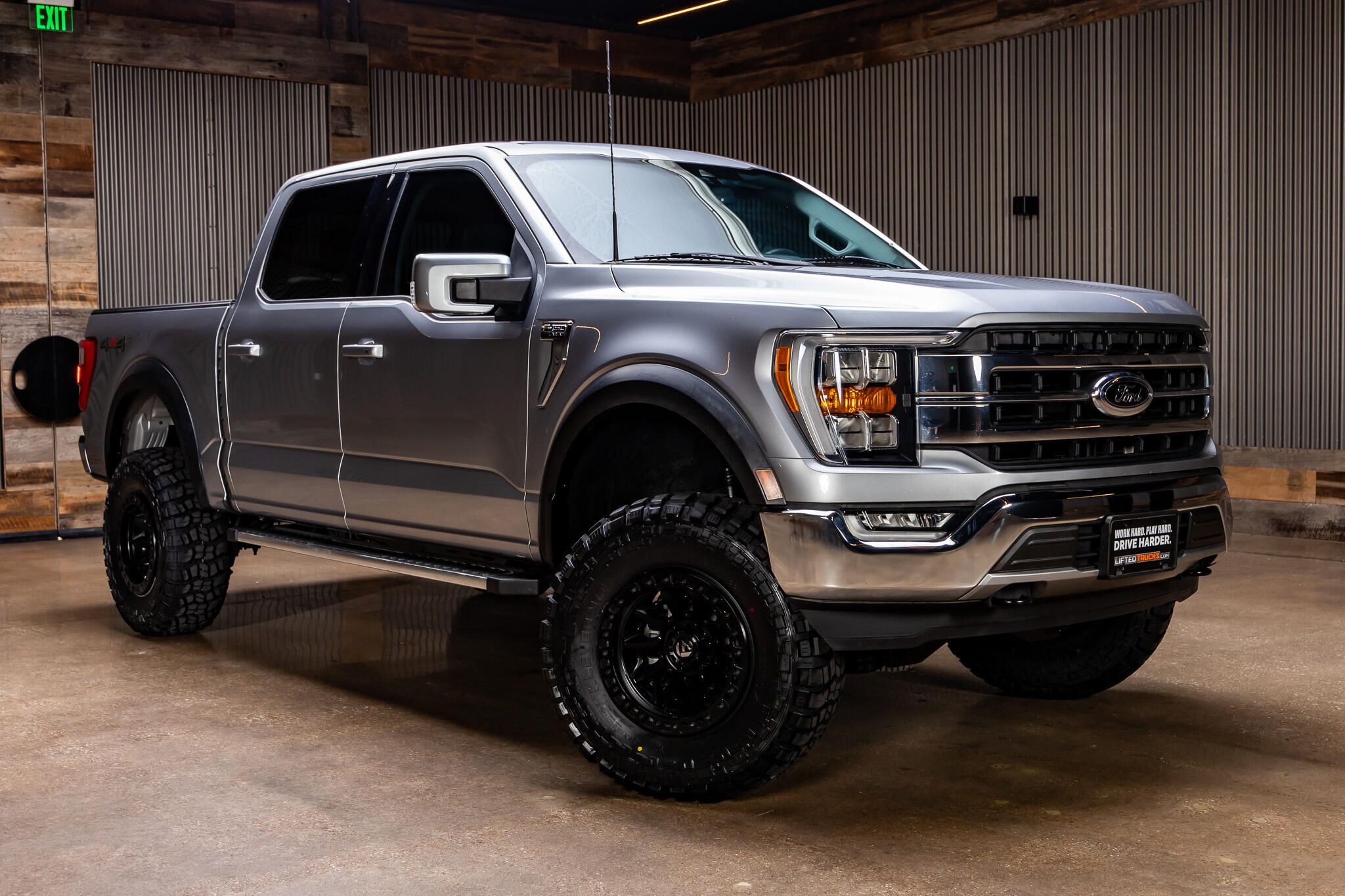 2022 Ford F-150 Lariat 4x4 SuperCrew 5-1/2 Box's photo