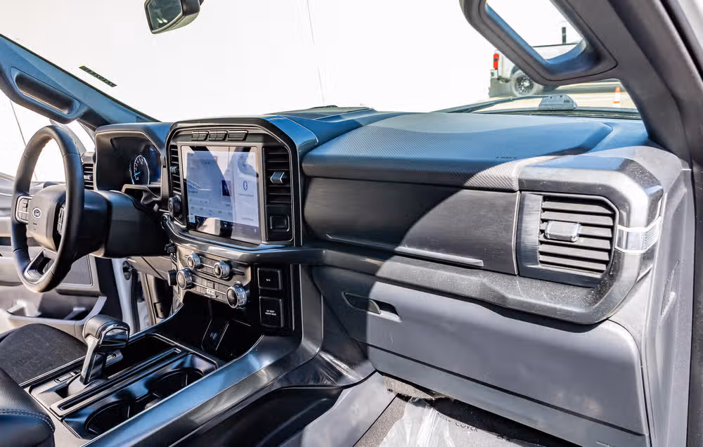 2023 Ford F-150 XLT SuperCrew Image 18