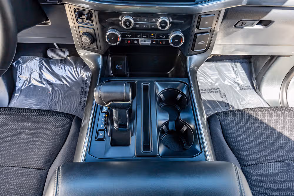 2023 Ford F-150 XLT SuperCrew Image 29