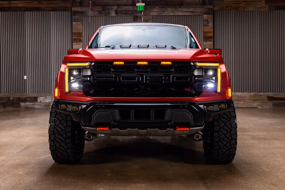 2024 Ford F-150 Raptor R SuperCrew Image 4