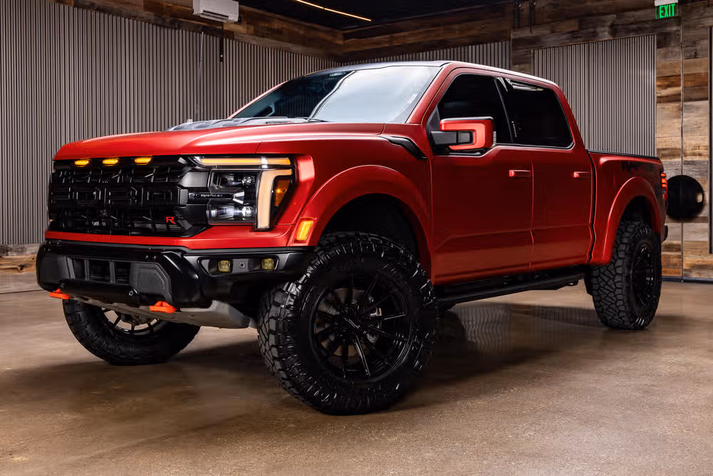 2024 Ford F-150 Raptor R SuperCrew Image 5
