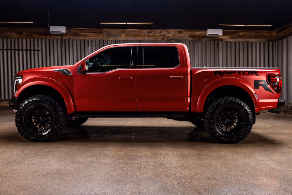 2024 Ford F-150 Raptor R SuperCrew Image 6