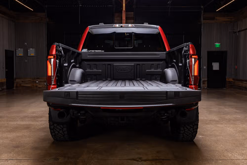2024 Ford F-150 Raptor R SuperCrew Image 9