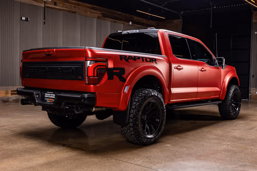 2024 Ford F-150 Raptor R SuperCrew Image 10