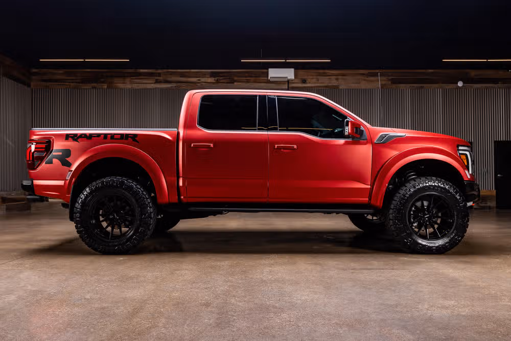 2024 Ford F-150 Raptor R SuperCrew Image 11