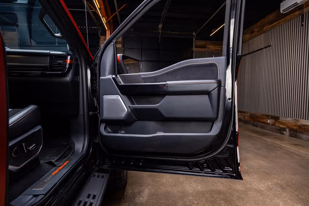2024 Ford F-150 Raptor R SuperCrew Image 39