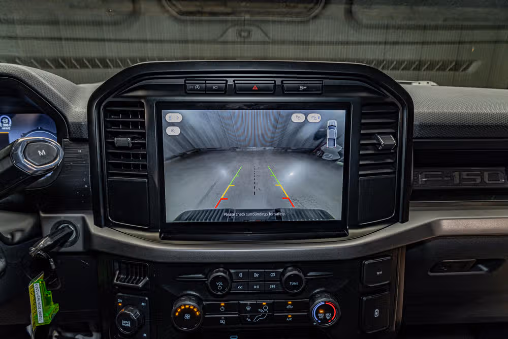 2024 Ford F-150 XL SuperCrew Image 18