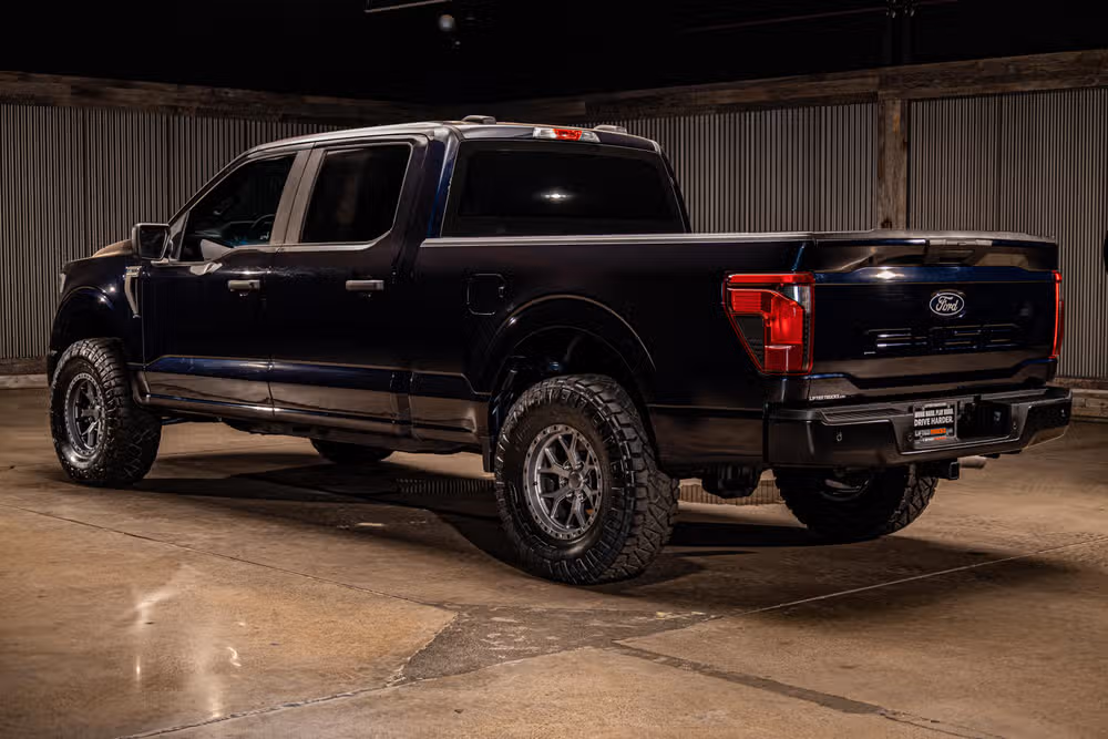 2024 Ford F-150 XL SuperCrew Image 6