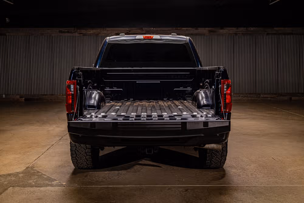 2024 Ford F-150 XL SuperCrew Image 8