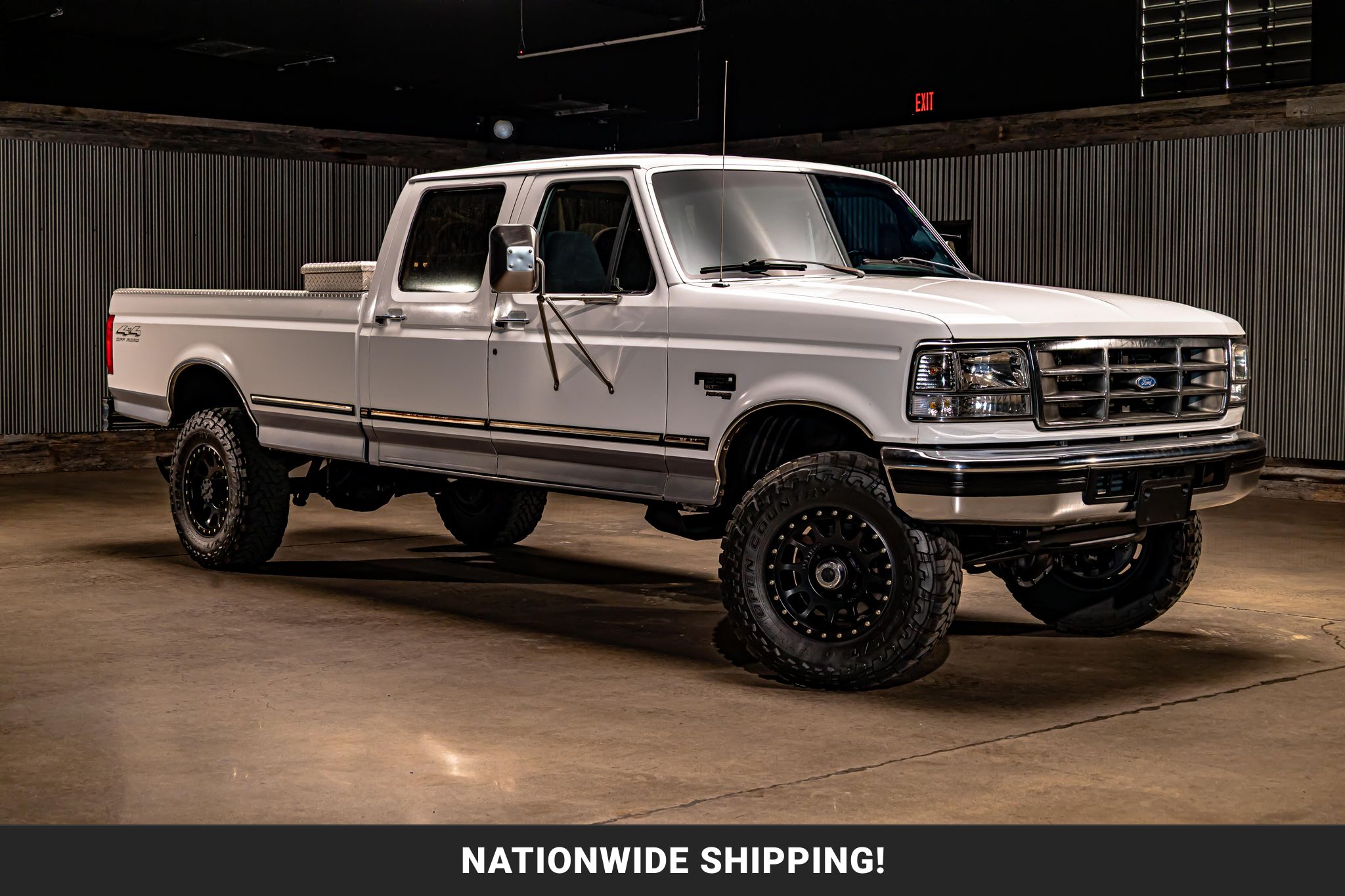White 1997 Ford F-350 Pickup Truck Four-Wheel Drive Manual