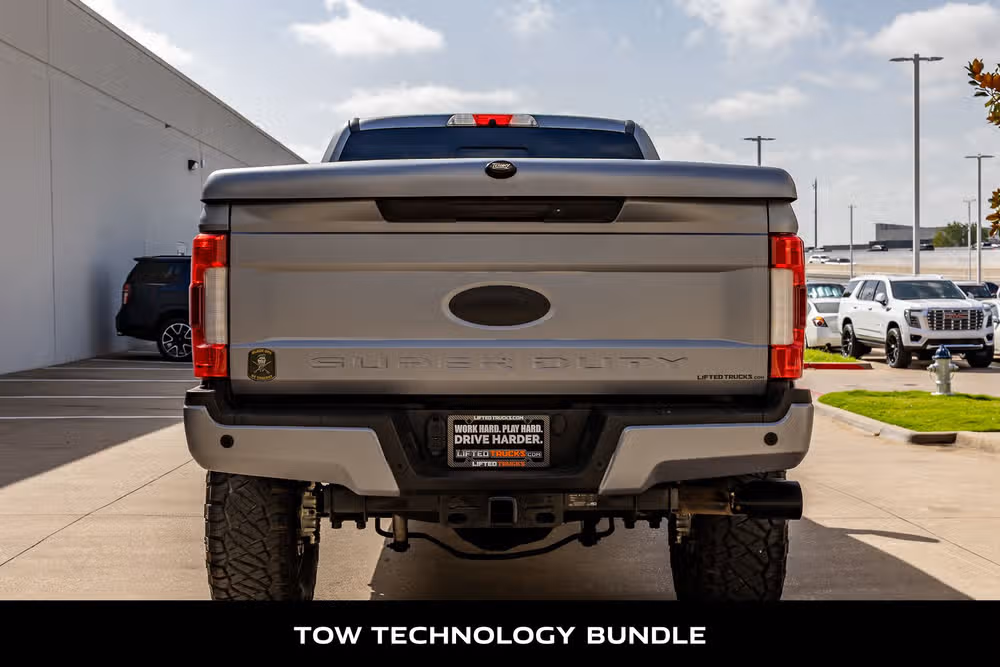 2017 Ford F-250 Super Duty Lariat Crew Cab Image 7