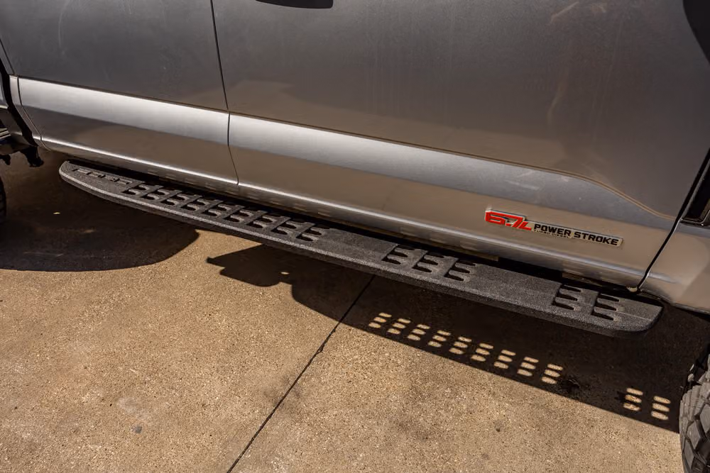 2023 Ford F-250 Super Duty Lariat Crew Cab Image 12