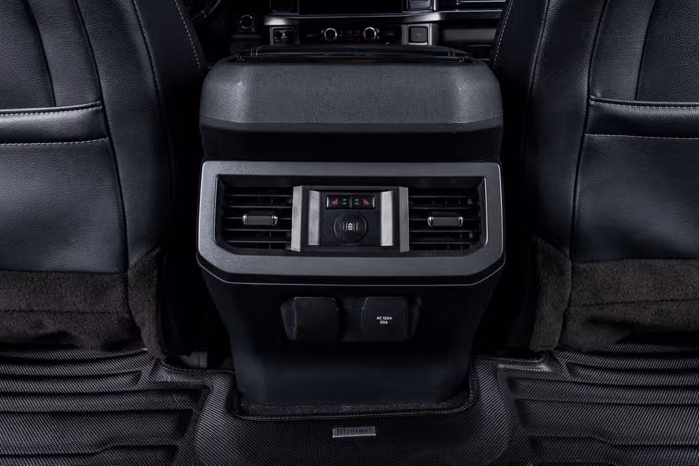 2023 Ford F-250 Super Duty Lariat Crew Cab Image 33