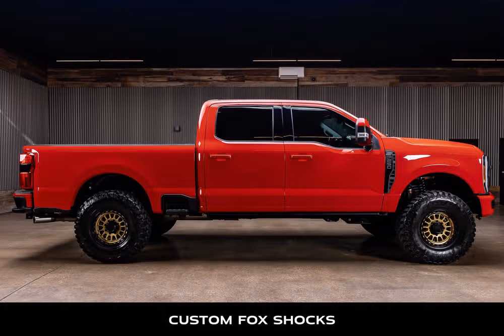 2023 Ford F-250 Super Duty Lariat Crew Cab Image 10