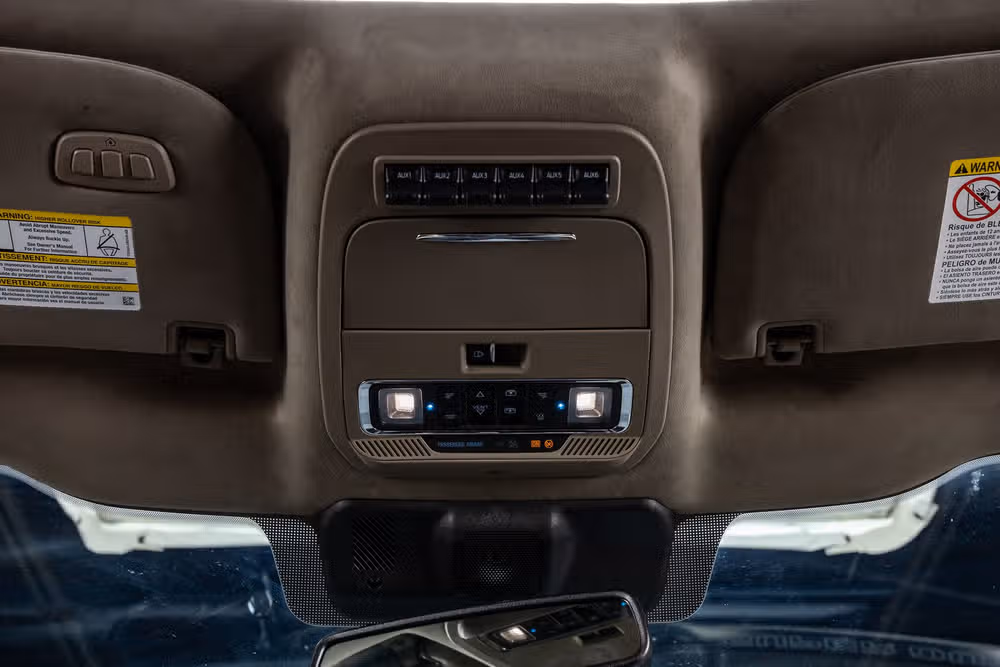 2026 Ford F-250 Super Duty Platinum Plus Crew Cab Image 30