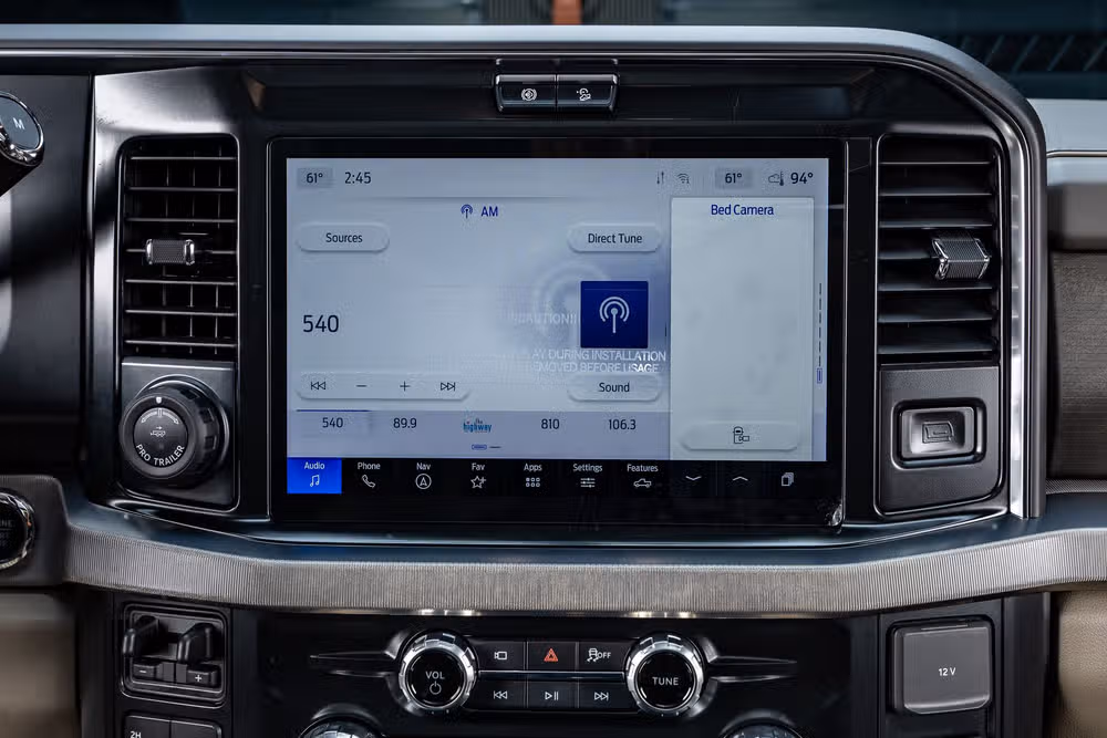 2026 Ford F-250 Super Duty Platinum Plus Crew Cab Image 25
