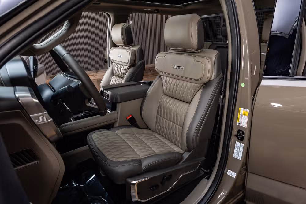 2026 Ford F-350 Super Duty Platinum Plus Crew Cab Image 31
