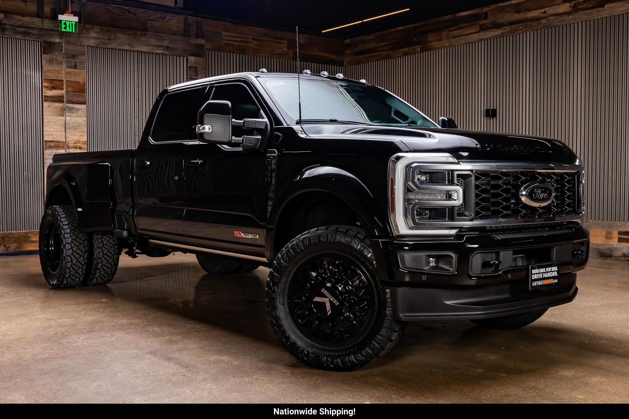 Agate Black 2026 Ford F-450 Super Duty Pickup Truck Four-Wheel Drive Automatic