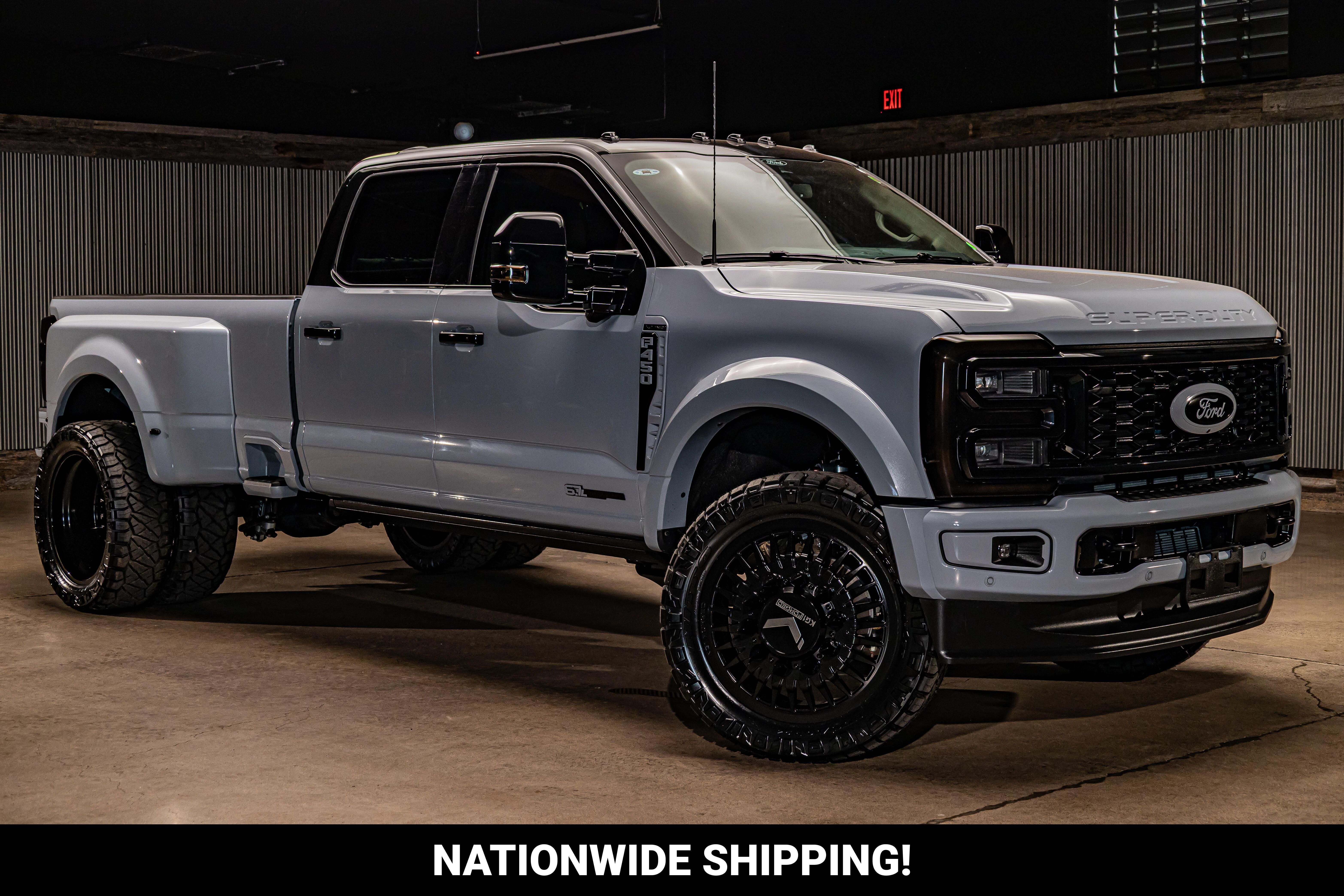 Glacier Gray Metallic Tri-Coat 2026 Ford F-450 Super Duty Pickup Truck Four-Wheel Drive Automatic