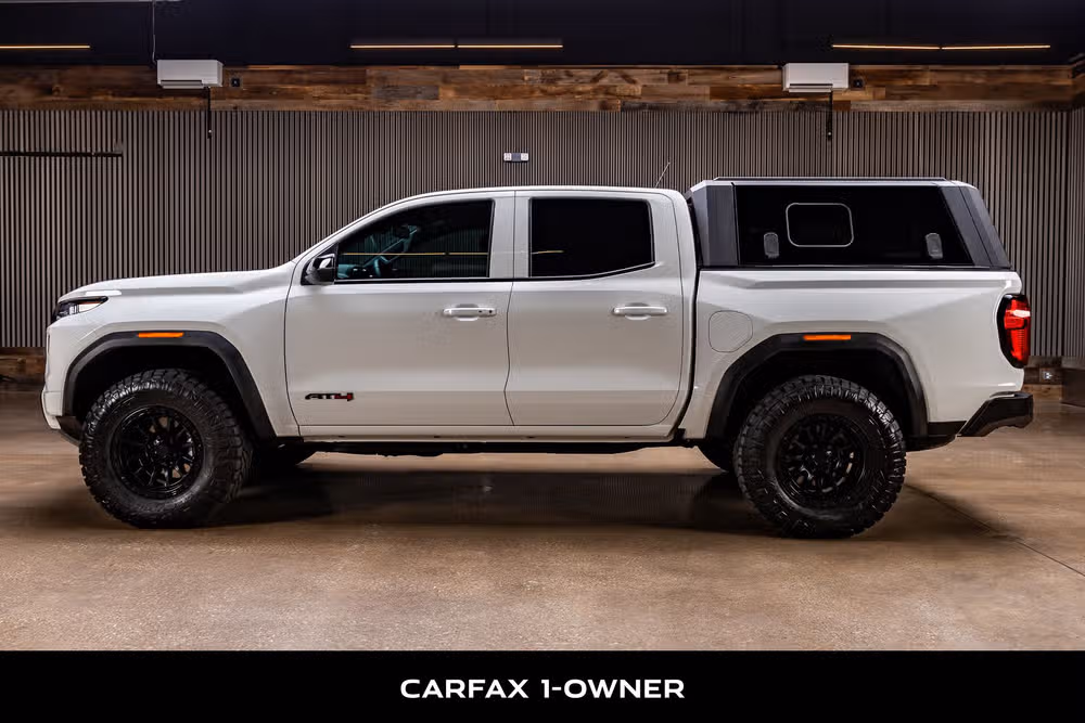 2026 GMC Canyon AT4 Crew Cab Image 5