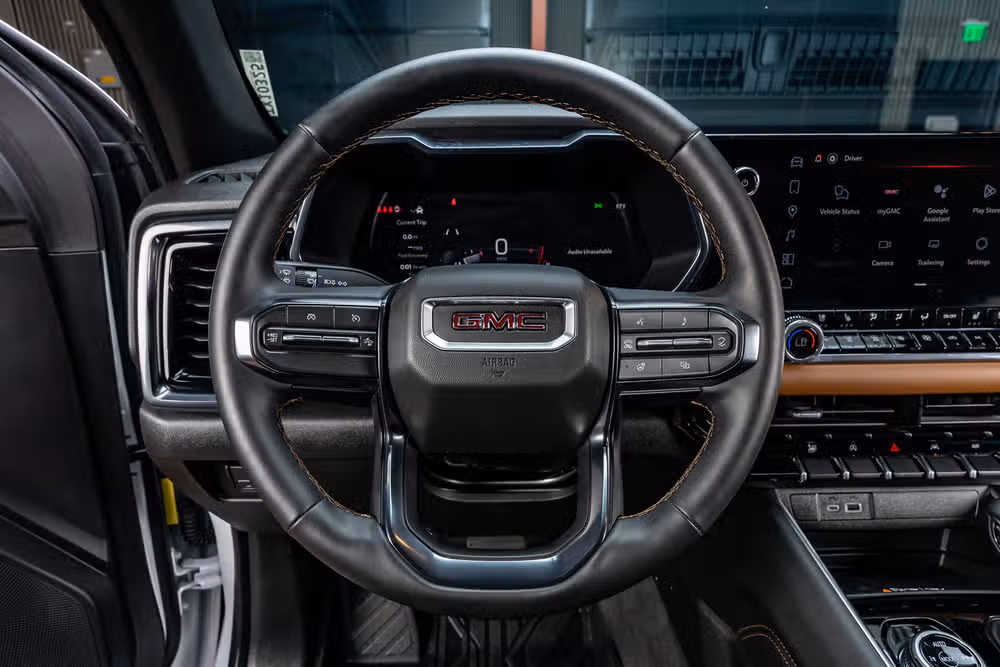 2026 GMC Canyon AT4 Crew Cab Image 17