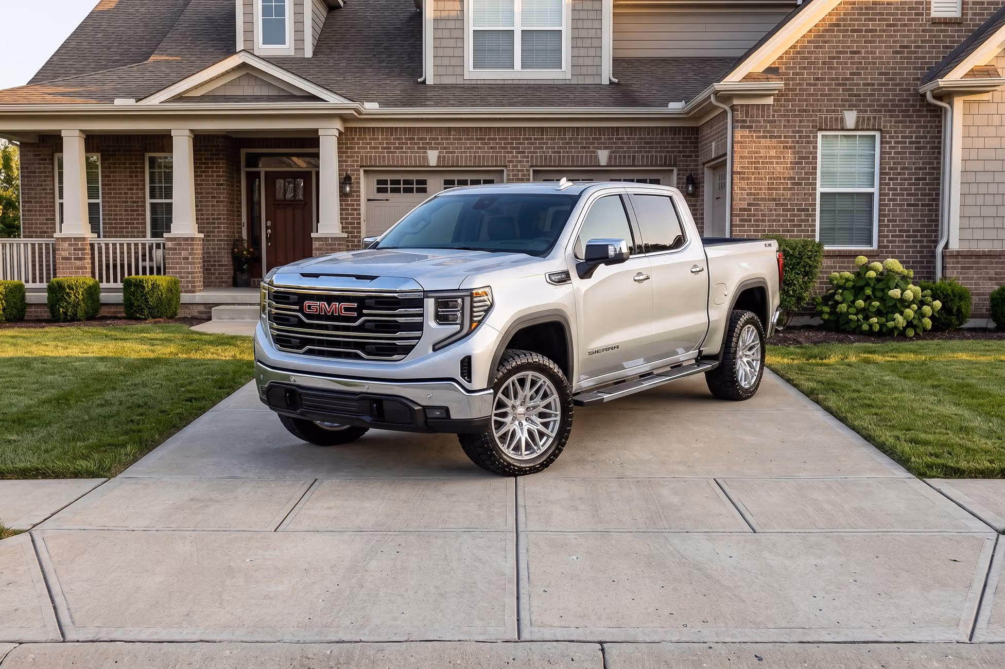 2024 GMC Sierra 1500 SLT Crew Cab Image 43
