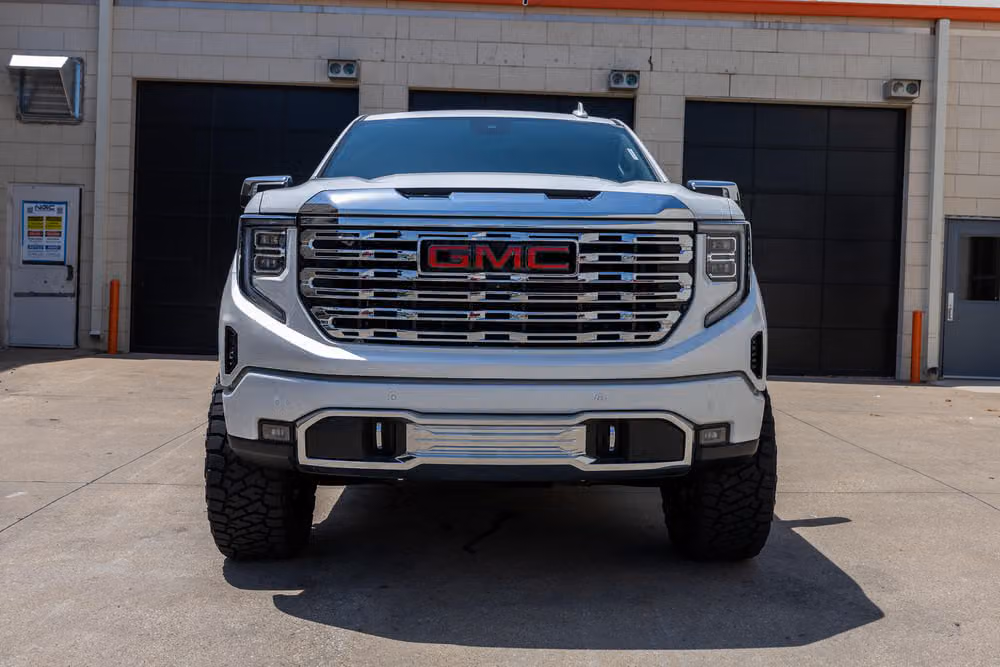 2024 GMC Sierra 1500 Denali Crew Cab Image 5