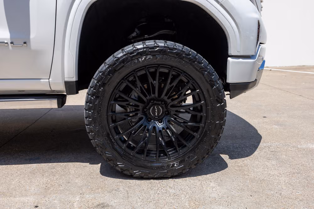 2024 GMC Sierra 1500 Denali Crew Cab Image 13