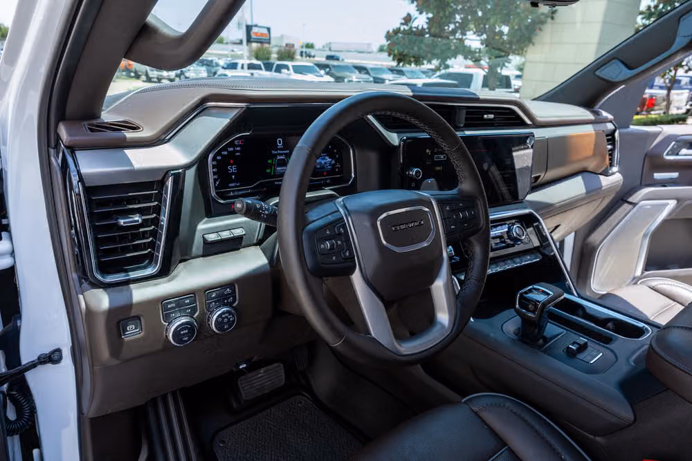 2024 GMC Sierra 1500 Denali Crew Cab Image 18