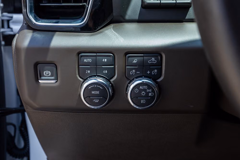 2024 GMC Sierra 1500 Denali Crew Cab Image 23