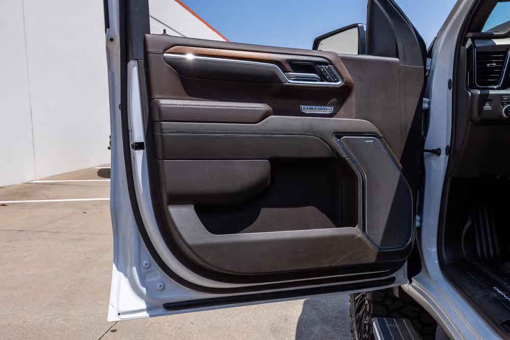 2024 GMC Sierra 1500 Denali Crew Cab Image 38