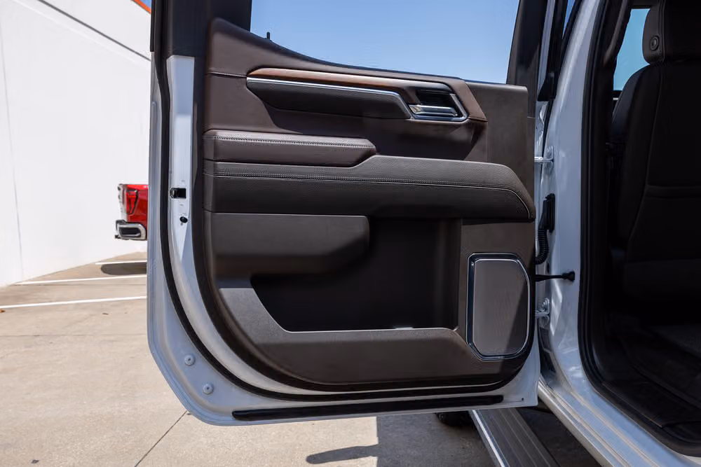 2024 GMC Sierra 1500 Denali Crew Cab Image 40