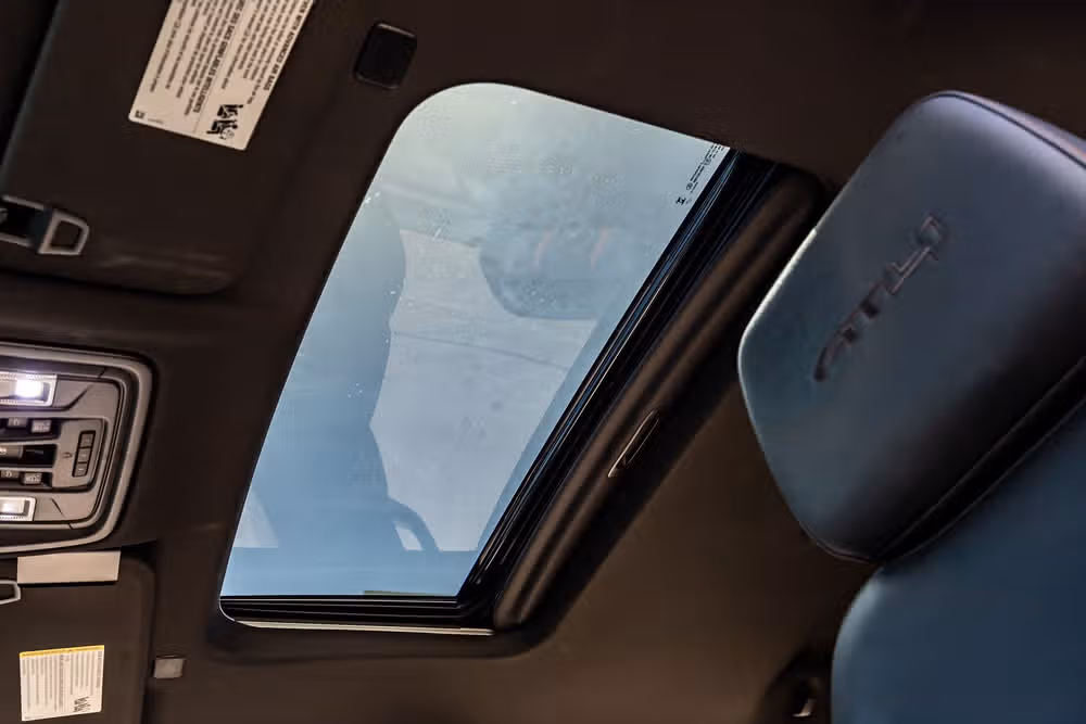 2024 GMC Sierra 2500HD AT4 Crew Cab Image 30