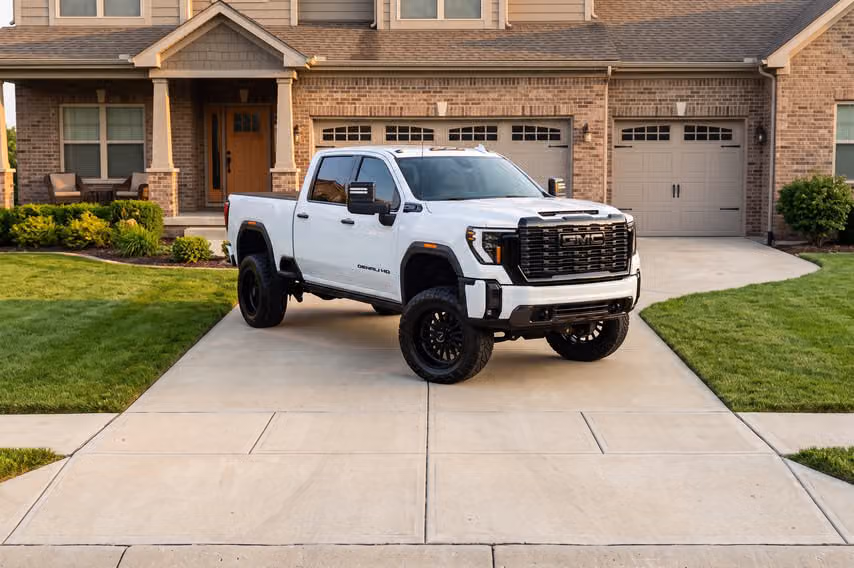 2024 GMC Sierra 2500HD Denali Ultimate Crew Cab Image 44