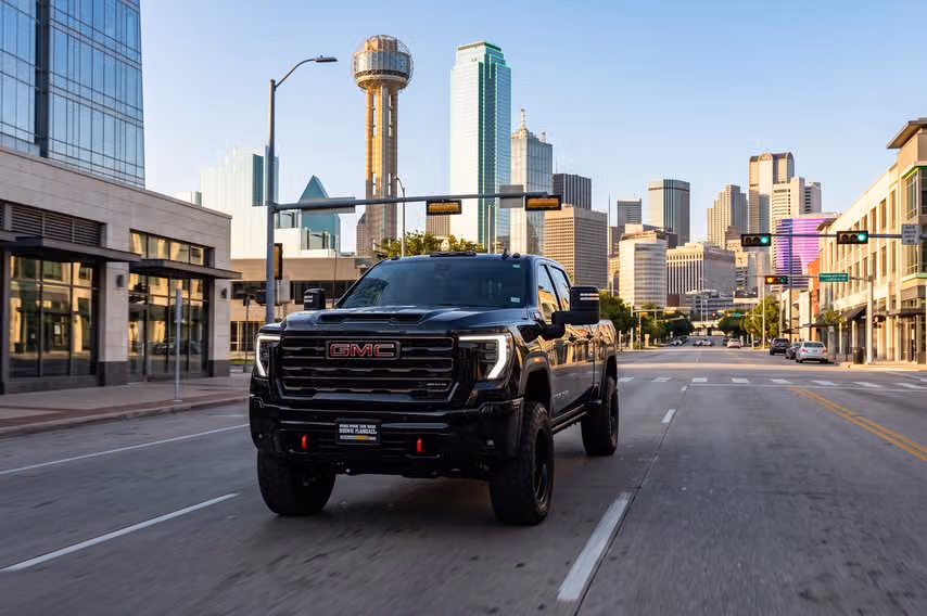 2026 GMC Sierra 2500HD AT4X Crew Cab Image 43