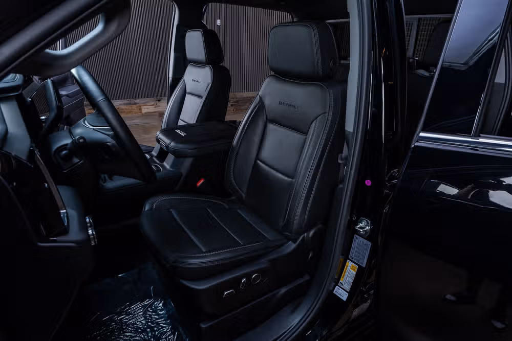 2026 GMC Sierra 2500HD Denali Crew Cab Image 30