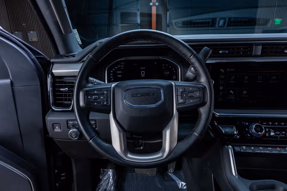 2026 GMC Sierra 2500HD Denali Crew Cab Image 19