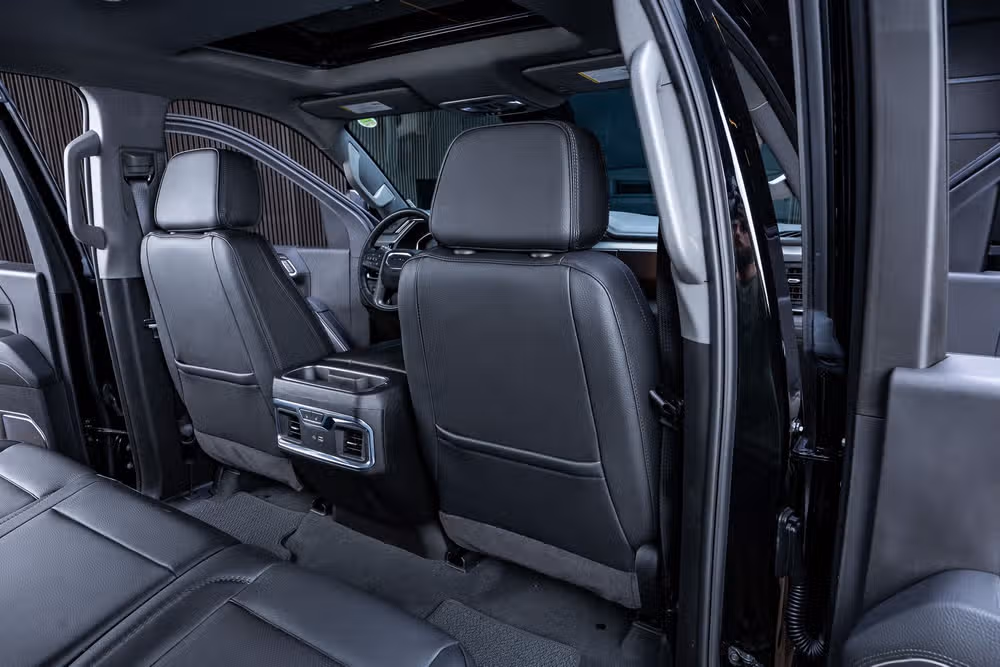 2026 GMC Sierra 2500HD Denali Crew Cab Image 33