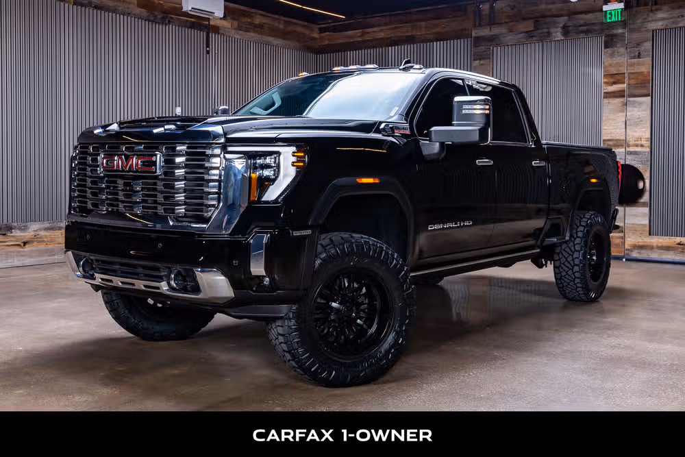 2026 GMC Sierra 2500HD Denali Crew Cab Image 5